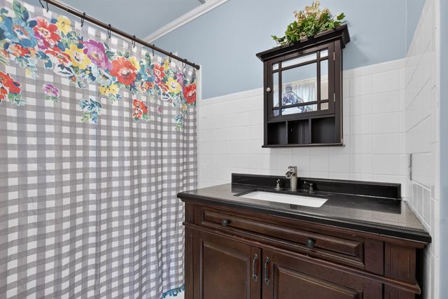 1114 Central Drive, Hixson, TN 37343