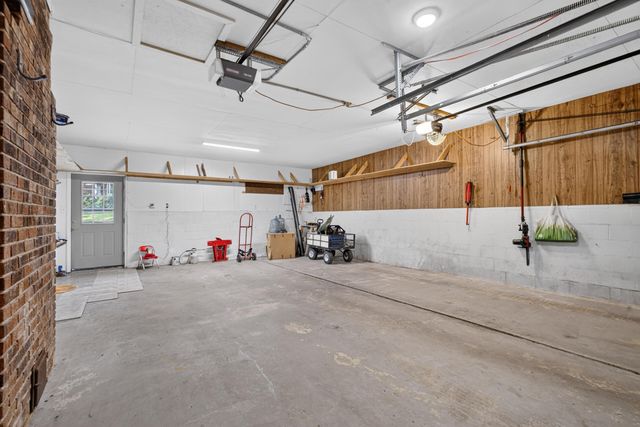 1114 Central Drive, Hixson, TN 37343