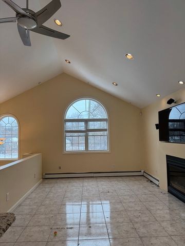 1015 Forbes St, New Bedford, MA 02745