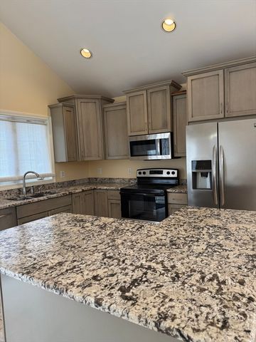 1015 Forbes St, New Bedford, MA 02745