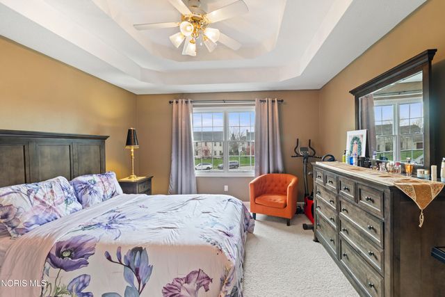 7710 Pilgrims Landing, Maumee, OH 43537