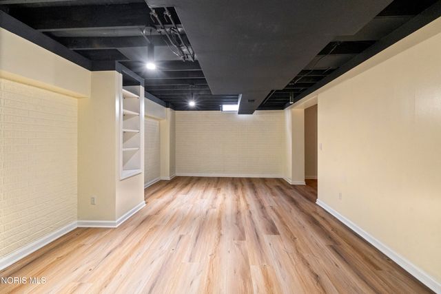 7710 Pilgrims Landing, Maumee, OH 43537