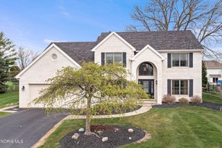 7710 Pilgrims Landing, Maumee, OH 43537