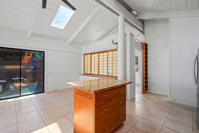 561 Kaleo Dr, Kihei, HI 96753