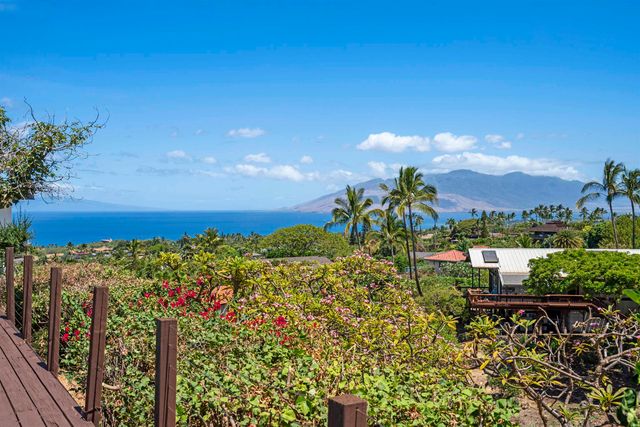 561 Kaleo Dr, Kihei, HI 96753