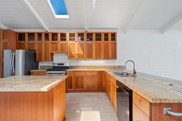 561 Kaleo Dr, Kihei, HI 96753