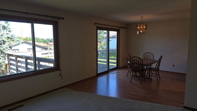 1727 30th Street NW, Rochester, MN 55901