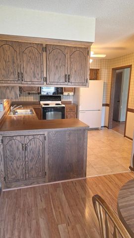 1727 30th Street NW, Rochester, MN 55901