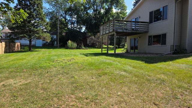 1727 30th Street NW, Rochester, MN 55901