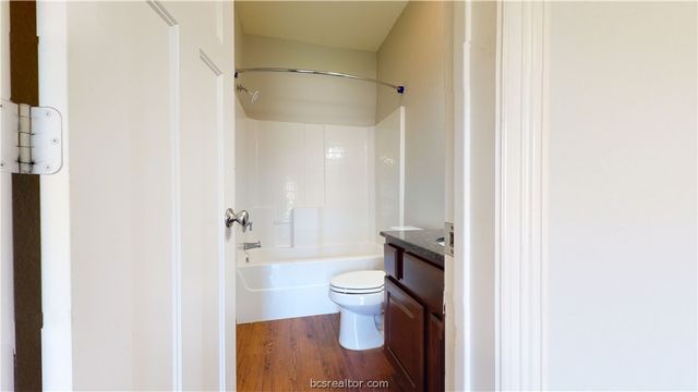 2501 Horse Shoe Drive, College Station, TX 77845