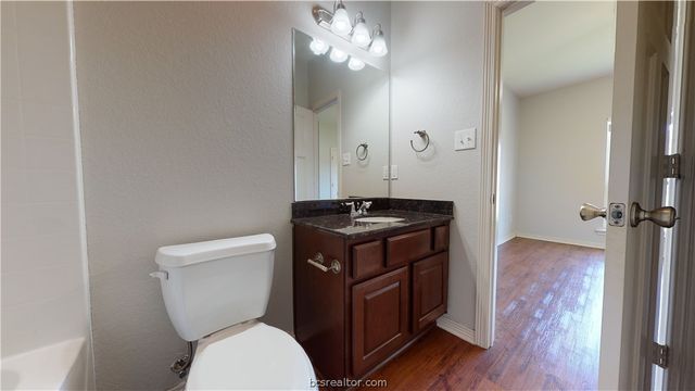 2501 Horse Shoe Drive, College Station, TX 77845