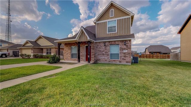 2501 Horse Shoe Drive, College Station, TX 77845