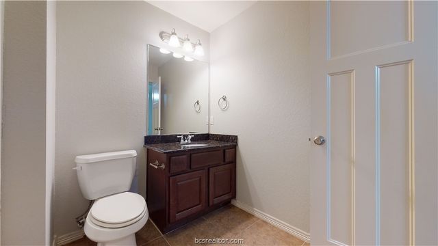 2501 Horse Shoe Drive, College Station, TX 77845