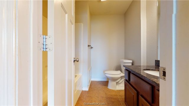 2501 Horse Shoe Drive, College Station, TX 77845