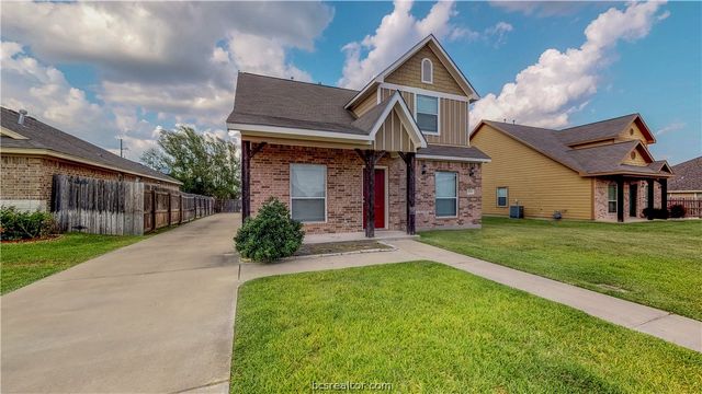 2501 Horse Shoe Drive, College Station, TX 77845