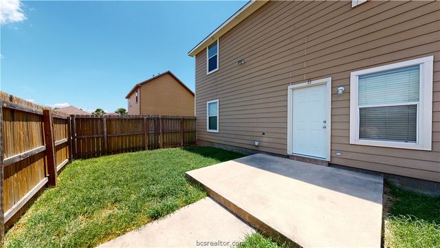 2501 Horse Shoe Drive, College Station, TX 77845