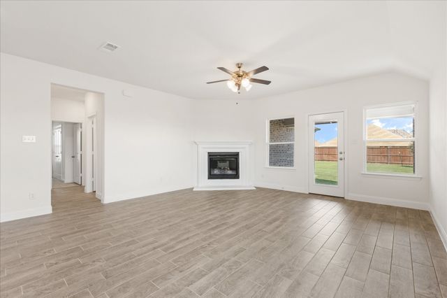 324 Amenduni Lane, Anna, TX 75409