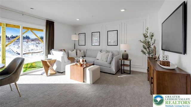 8341 Alexander Court, Upper Macungie Twp, PA 18031