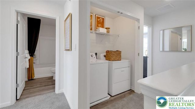 8341 Alexander Court, Upper Macungie Twp, PA 18031