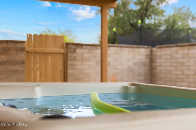 4461 E 32nd Street, Tucson, AZ 85711