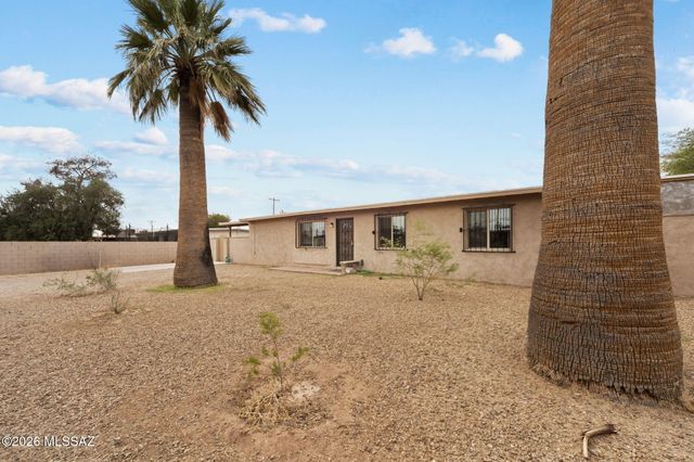 4461 E 32nd Street, Tucson, AZ 85711