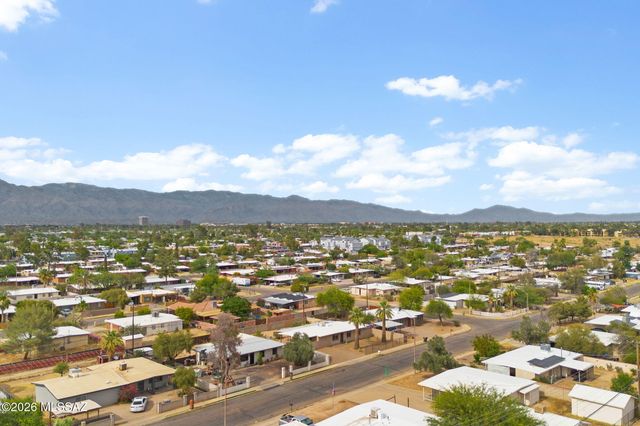 4461 E 32nd Street, Tucson, AZ 85711