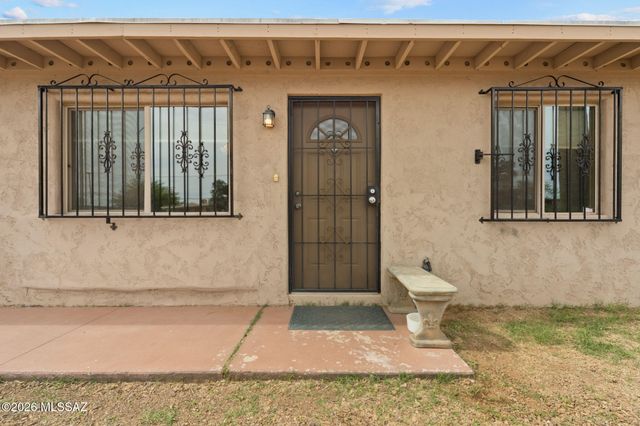 4461 E 32nd Street, Tucson, AZ 85711