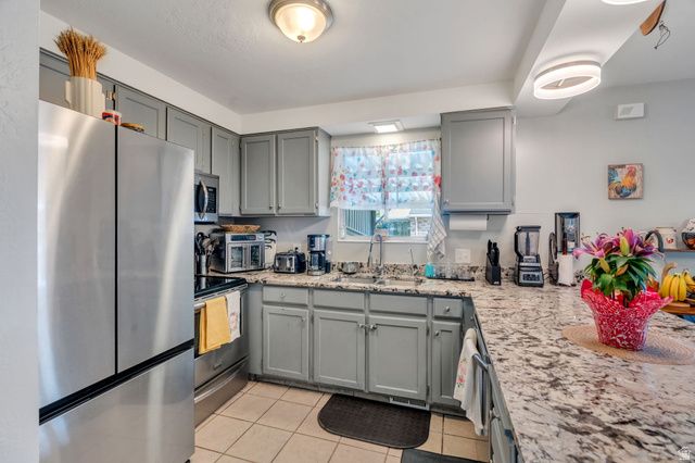 3706 W CHRISTY WAY, Taylorsville, UT 84129