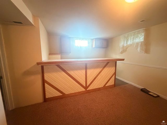 1107 Talley Dr, Salina, KS 67401