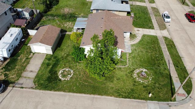 1107 Talley Dr, Salina, KS 67401