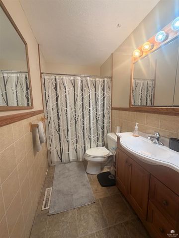 1107 Talley Dr, Salina, KS 67401