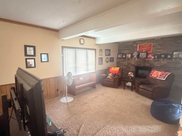 1107 Talley Dr, Salina, KS 67401
