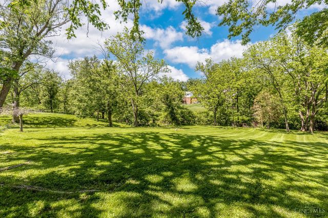 7172 Pfeiffer Road, Montgomery, OH 45242