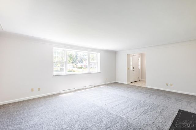 7172 Pfeiffer Road, Montgomery, OH 45242