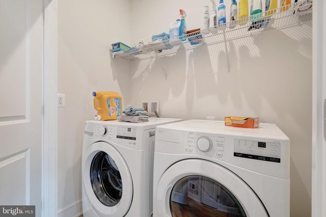 105 CHECKERSPOT, Lake Frederick, VA 22630