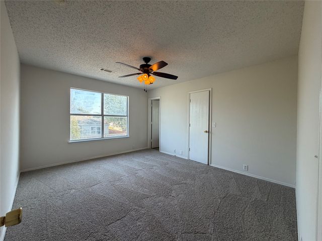 4325 Falcon Drive, Sherman, TX 75092