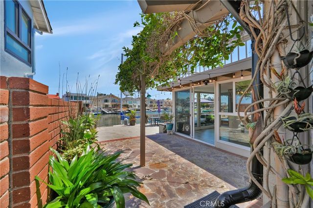 16266 Tisbury, Huntington Beach, CA 92649