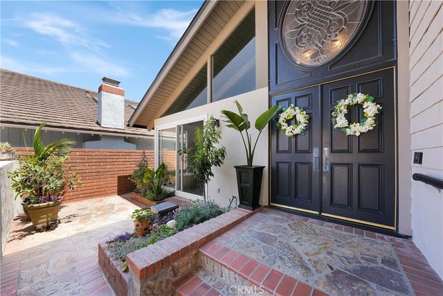 16266 Tisbury, Huntington Beach, CA 92649