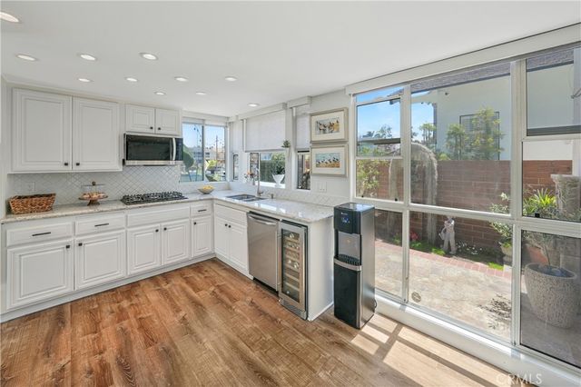 16266 Tisbury, Huntington Beach, CA 92649