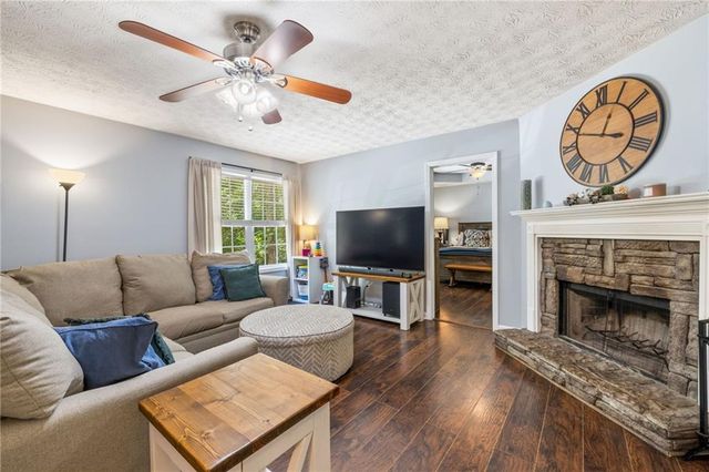 372 Jordan Road, Ball Ground, GA 30107