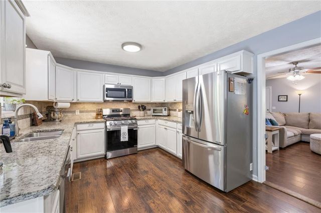 372 Jordan Road, Ball Ground, GA 30107