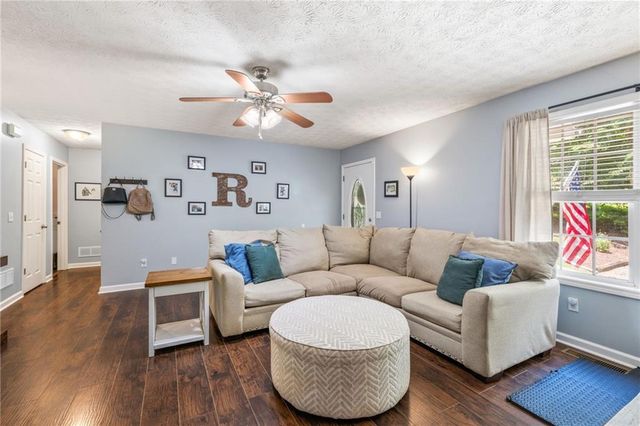 372 Jordan Road, Ball Ground, GA 30107