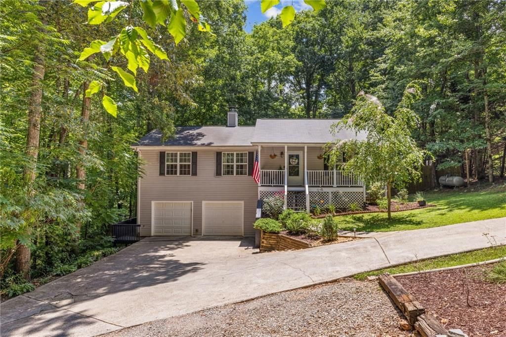 372 Jordan Road, Ball Ground, GA 30107