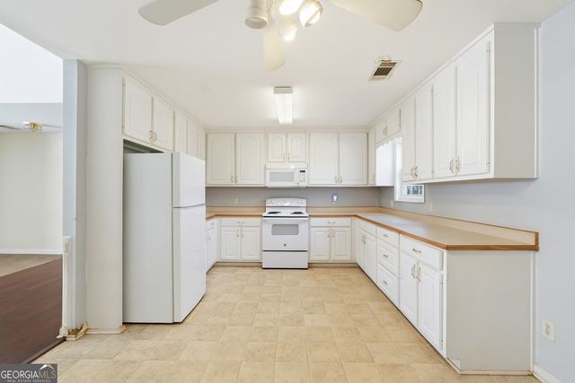 645 Rosebud Lane, Winder, GA 30680