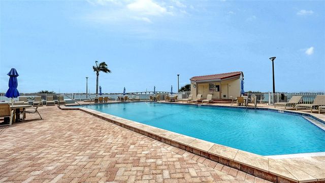 6294 BAHIA DEL MAR CIRCLE 804, St Petersburg, FL 33715