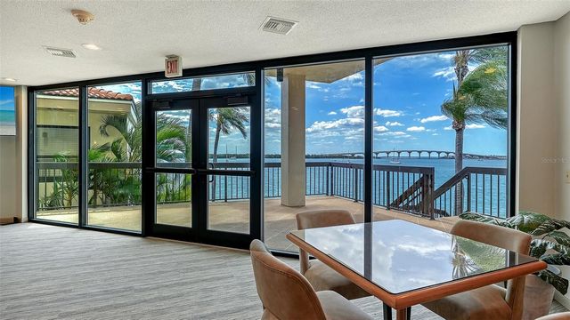6294 BAHIA DEL MAR CIRCLE 804, St Petersburg, FL 33715