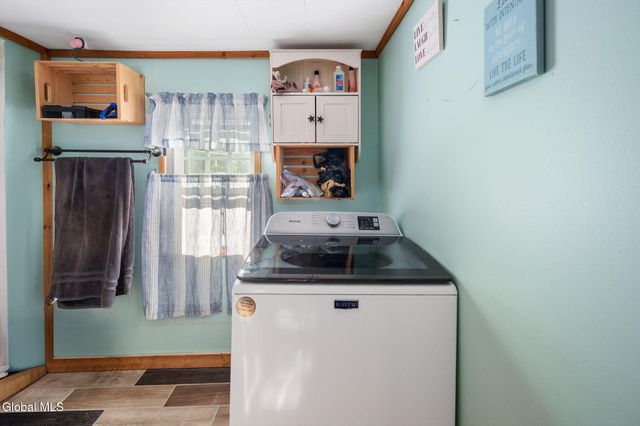 3242 State Highway 67, Fort Johnson, NY 12070