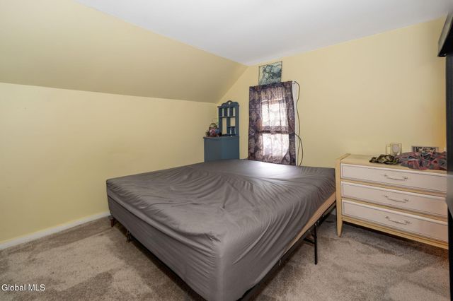 3242 State Highway 67, Fort Johnson, NY 12070