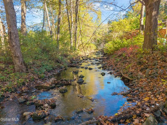 3242 State Highway 67, Fort Johnson, NY 12070