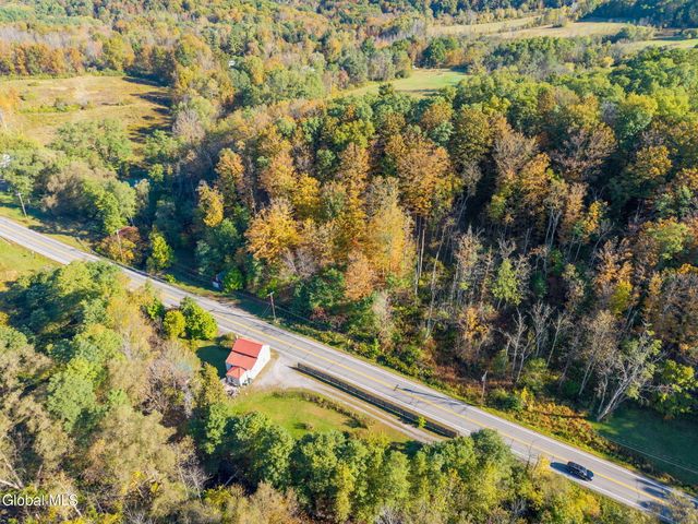 3242 State Highway 67, Fort Johnson, NY 12070